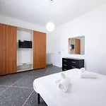 Διαμέρισμα Spacious - 1bus To Altare Della Patria -